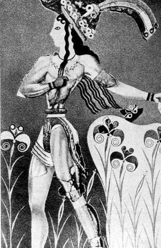 Принц в короне с перьями. Лепной барельеф из Кносса (реставрированный), XVI век до н. э. Критский исторический музей, Гераклион. Торжественная прическа с распущенными волосами и тюрбан с длинными перьями. Набедренная повязка подчеркивает тонкую талию